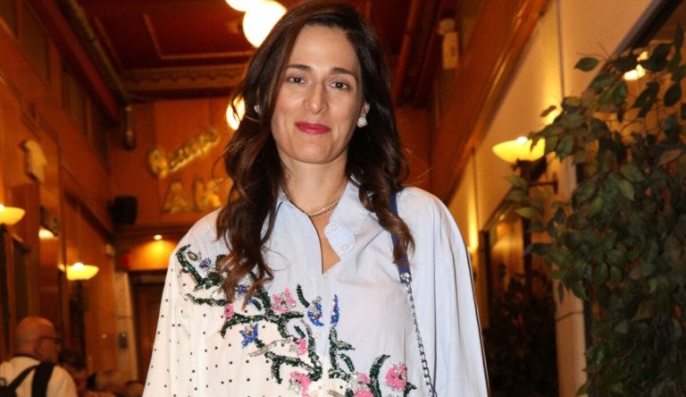 Βερόνικα Δαβάκη: Σήμερα όλοι μας είμαστε αυστηροί κριτές, επί παντός επιστητού, είμαστε έτοιμοι να καταδικάσουμε