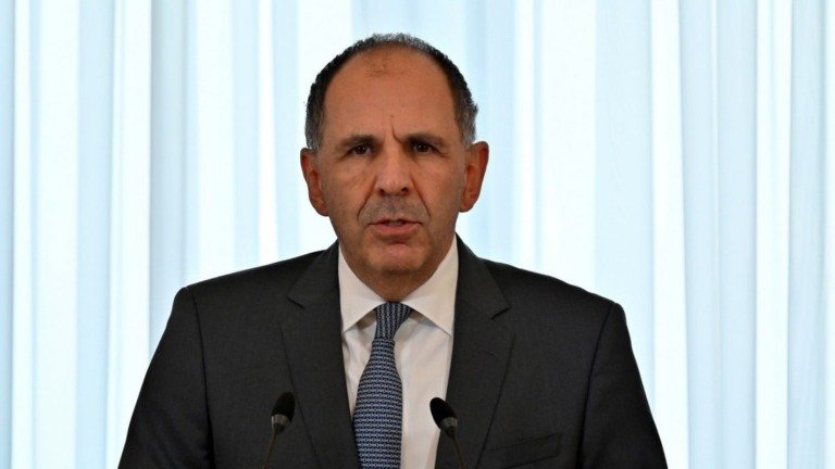 Γιώργος Γεραπετρίτης: Η Σούδα δεν απειλείται – Έχουν ληφθεί όλα τα αναγκαία μέτρα τόσο από την Ελλάδα όσο και από τις ΗΠΑ