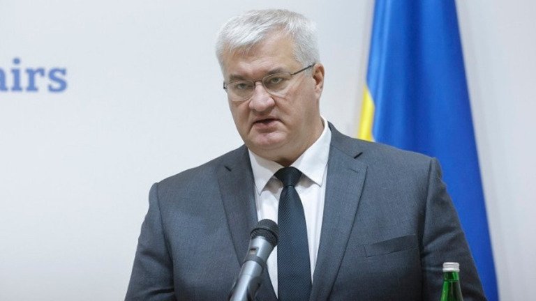 ΥΠΕΞ Ουκρανίας: Η Ουγγαρία «πήρε ομήρους» επτά εργαζόμενους ουκρανικής τράπεζας στη Βουδαπέστη